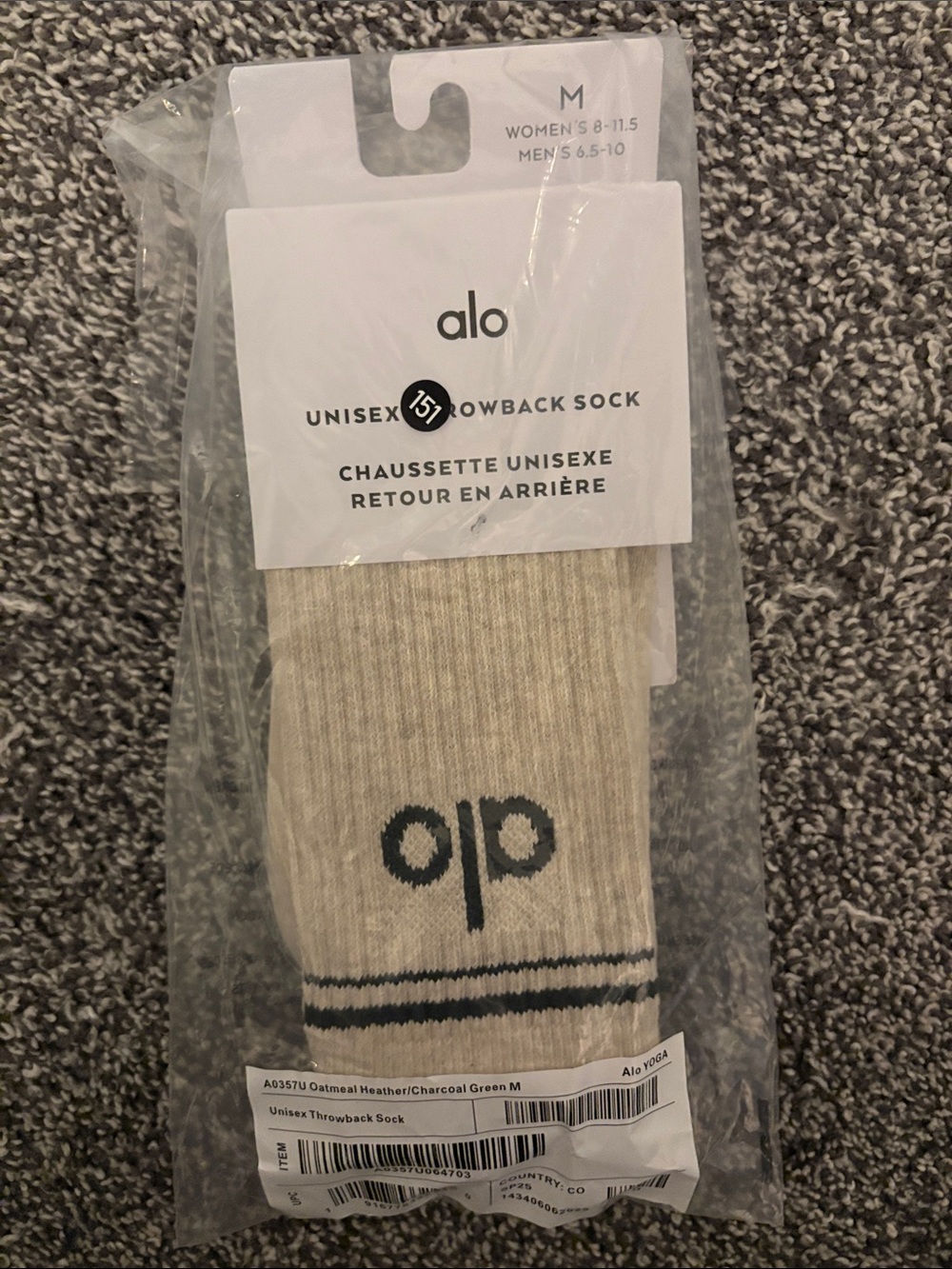 ALO Yoga Unisex Throwback Socks